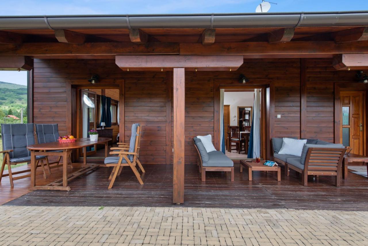 B&B Plitvice Lakes Villa Irene Seliste Dreznicko Bagian luar foto