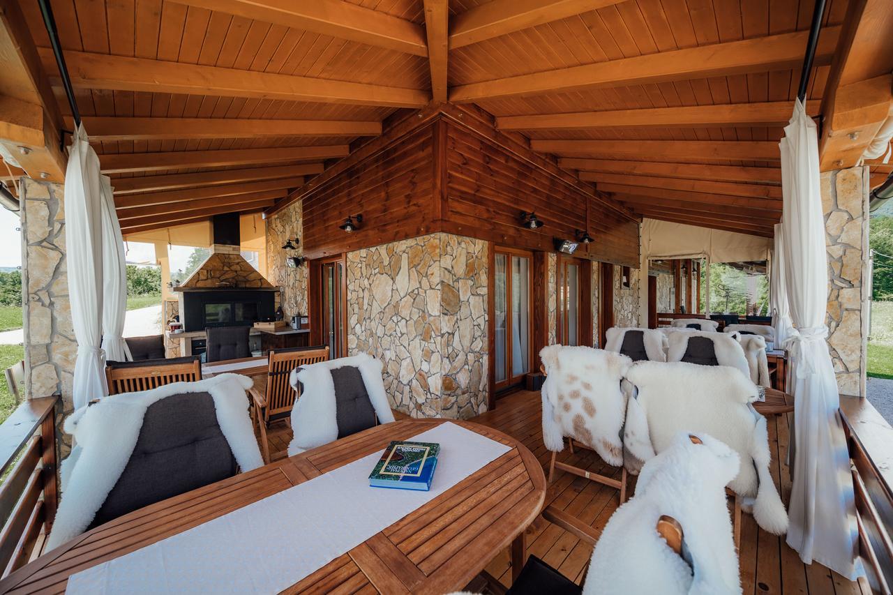 B&B Plitvice Lakes Villa Irene Seliste Dreznicko Bagian luar foto